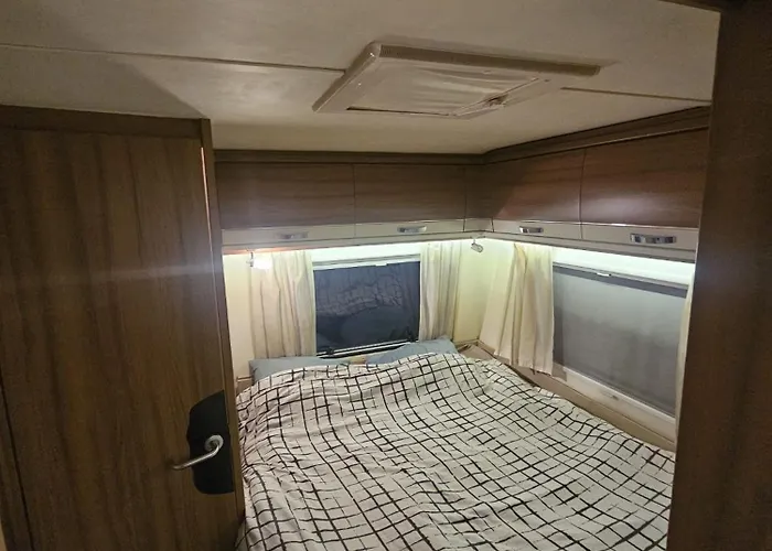 Caravane En Fixe Camping *