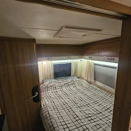 Caravane En Fixe אתר קמפינג *